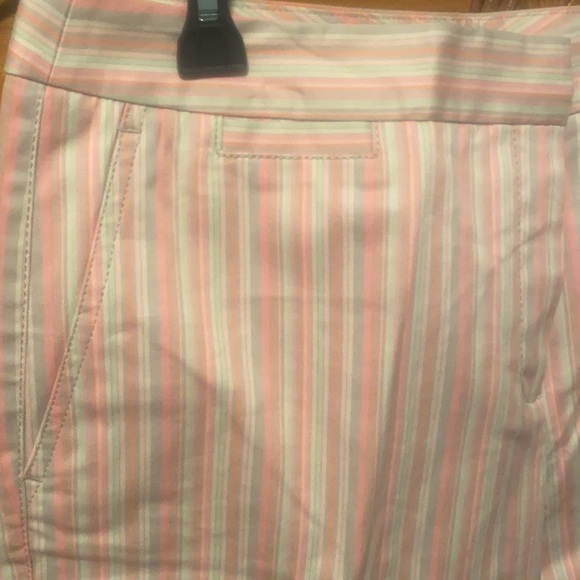 Shorts - Picture 2 of 3